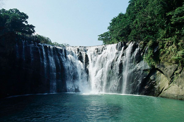 ShihFen Waterfall